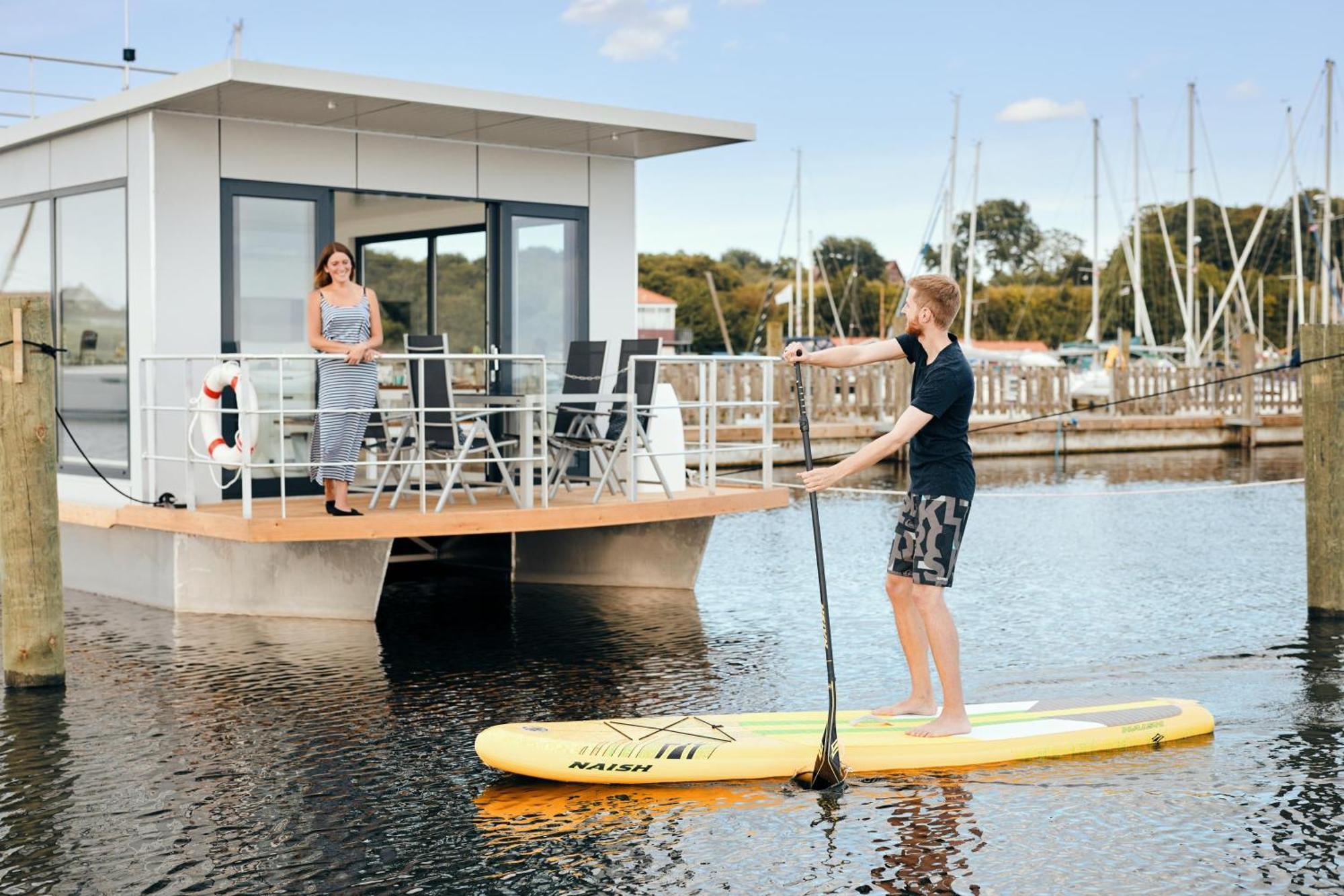 Rendbjerg Hausboot Well - Husbad Wellヴィラ エクステリア 写真